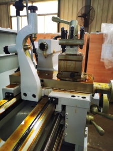 Máquina de torno manual de precisión <span class=keywords><strong>Supertech</strong></span> C0636V/1000 | Diámetro de oscilación de 360mm, longitud de cama de 750mm, Tipo Banco para torneado de metal - Product Image 5