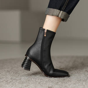 Cialisa scarpe da <span class=keywords><strong>donna</strong></span> in vera pelle marrone <span class=keywords><strong>bianco</strong></span> maturo con cerniera tacchi alti quadrati stivaletti corti 2022 stivaletti invernali - Product Image 5