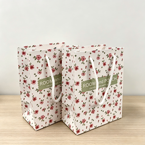 Cosmetics Clothes Packaging <b>Paper</b> <b>Bag</b> Personalized Print Luxury Custom <b>Paper</b> Shopping <b>Bags</b> - Product Image 6