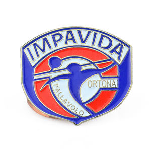 Индивидуализированные эмалированные булавки в форме лацканов для спорта, мужского дизайна, Металлические Булавки с мультяшным рисунком для мотоциклистов, мальчиков, футболистов - Product Image 4