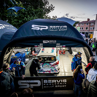 Carpa Inflable Personalizada Tipo Spider para Deportes de Motor, Rally, Eventos Promocionales al Aire Libre, Carpa Inflable para Deportes de Carreras