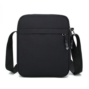 Sac Bandoulière Homme Moderne et Abordable, Élégant, Durable, Luxe, Mode, Petit, Résistant à l'Eau, Personnalisable - Product Image 2