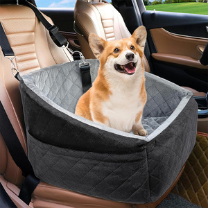 Lussuoso e Traspirante Lettino da Viaggio per Cani e Gatti, Grande, con Cuscino Rialzato e Cintura di Sicurezza, Stile Classico - Product Image 1