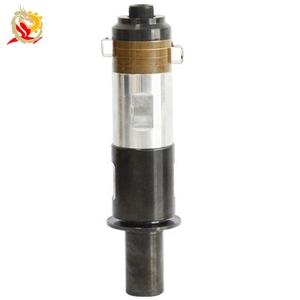 20Khz 2000W Ultrasone Puntlassen <span class=keywords><strong>Transducer</strong></span> <span class=keywords><strong>High</strong></span> <span class=keywords><strong>Power</strong></span> Echografie Lasser Voor Auto Body Puntlassen Machine - Product Image 2