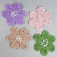Vente en gros d'appliques florales 3D au crochet faites à la main, multicolores, en coton perlé, pour accessoires de couture DIY pour cheveux et pulls