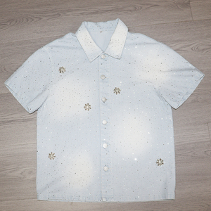 Polos personnalisés en denim délavé vintage pour hommes, <span class=keywords><strong>T</strong></span>-<span class=keywords><strong>shirt</strong></span> à manches courtes avec strass et diamants - Product Image 1