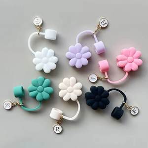 Оптовая продажа: персонализированные колпачки для трубочек с инициалами для стаканов и бутылок для воды – идеальный подарок - Product Image 4