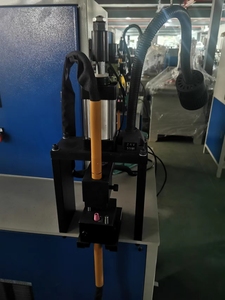 Un grand fabricant chinois vend un nouveau type d'équipement de machine à souder - Product Image 4