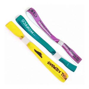 Bracelets en tissu tissé personnalisés pour événements et fêtes, avec fermoir en plastique - Product Image 2