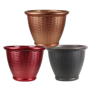 Yuncheng 12 "16" 20 "pouces 30 <span class=keywords><strong>40</strong></span> 50 <span class=keywords><strong>Cm</strong></span> jardin extérieur plante jardinière en plastique moulé par soufflage décoratif Imitation rotin <span class=keywords><strong>Pot</strong></span> de <span class=keywords><strong>fleur</strong></span> - Product Image 1