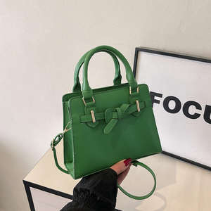 Sac fourre-tout classique à nœud papillon, grande capacité, couleur unie, mode décontractée pour femmes - Product Image 5