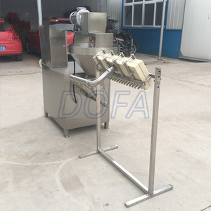 Máquina comercial de aperitivos para mascotas, máquina para masticar perros, golosinas para mascotas, máquina cortadora de extrusión de tiras de carne de cordero - Product Image 4