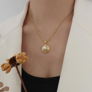 Joyas Acero <span class=keywords><strong>Inoxi</strong></span> moda personalizada Shell corazón colgante perlas gargantilla de lujo chapado en oro collar de acero inoxidable para mujer - Product Image 5