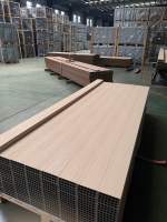 Terrasse en WPC de haute qualité, résistante à l'usure, composite, imperméable, terrasse extérieure en WPC co-extrudé