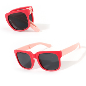 Nuovi arrivi <span class=keywords><strong>occhiali</strong></span> <span class=keywords><strong>da</strong></span> <span class=keywords><strong>sole</strong></span> sportivi per bambini con struttura quadrata pieghevole protezione Uv stile retrò stile artistico alla moda <span class=keywords><strong>occhiali</strong></span> <span class=keywords><strong>da</strong></span> <span class=keywords><strong>sole</strong></span> per bambini - Product Image 3