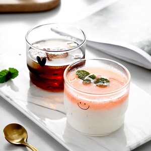 Copo de Vidro Transparente de Alta Borosilicato 56H com Estampa de Rosto Sorridente - Copo de Água Fofo para Uso Doméstico - Copo Empilhável - Product Image 1