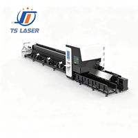Machine laser à fibre CNC professionnelle 3D à deux mandrins CE 8 KW 6024 pour la découpe de profilés en acier de construction