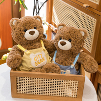 Superweicher Plüsch-Teddybär im Overall in sitzender Pose, Greifpuppe mit PP-Baumwollfüllung, 31cm-50cm, Unisex für Altersgruppe 14+