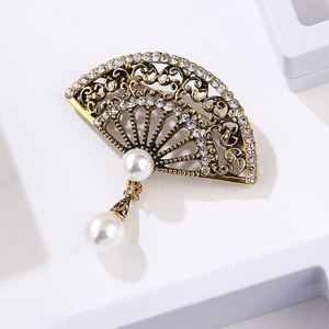 เข็มกลัดแฟนไข่มุกพลอยเทียมสไตล์หรูหราเครื่องประดับชุดกี่เพ้า - Product Image 5