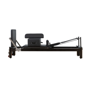 Machine <span class=keywords><strong>de</strong></span> Pilates Reformer en aluminium <span class=keywords><strong>de</strong></span> haute qualité, 6 ressorts et appui-tête réglable pour la remise en forme à domicile - Product Image 2
