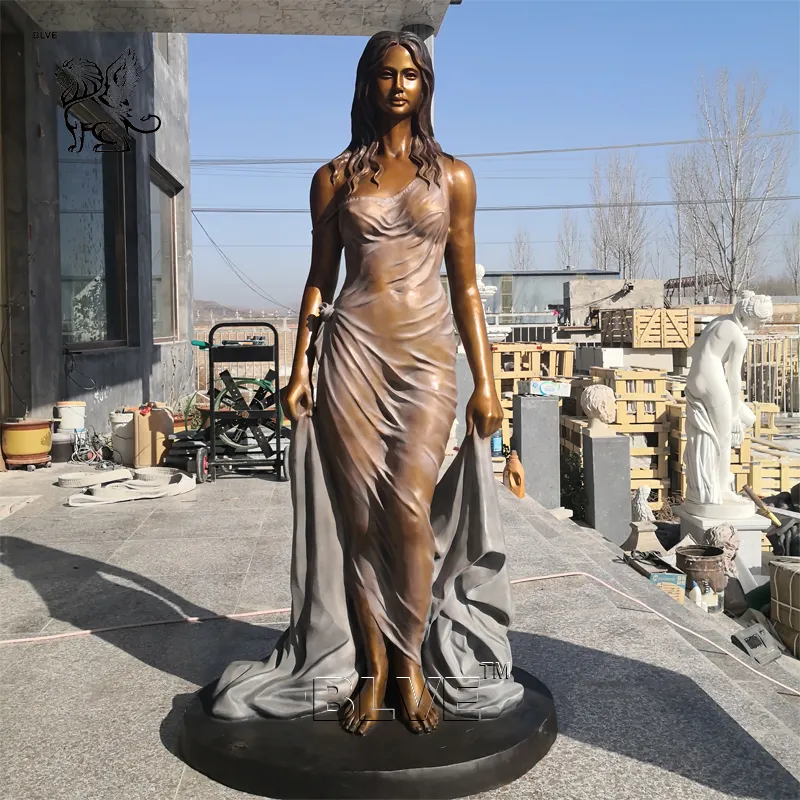 BLVE-escultura de bronce de tamaño real para mujer, escultura decorativa moderna para jardín, Casting de Metal