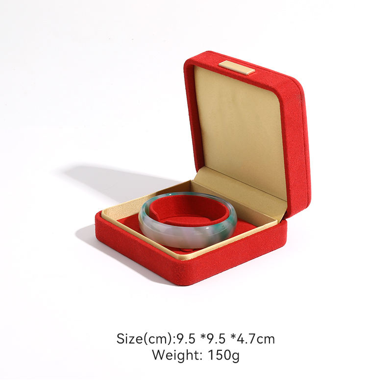 Boîte bracelet rouge