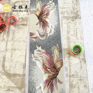 Handmade Art <strong>Pattern</strong> Hanging Mural <strong>Mosaic</strong> 4mm Thick Glass <strong>Tile</strong> For Bathroom Wall - Product Image 2