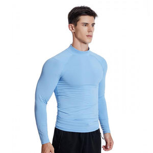 Chemise à manches longues pour homme Performance Fit Seamless Fit pour l'entraînement en salle de sport conçue pour un usage polyvalent - Product Image 5