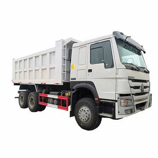 ร้อนหนัก SinotruK Haowo 8x4 12 ล้อใช้รถบรรทุก 50 ตันรถบรรทุกดีเซลสําหรับขาย