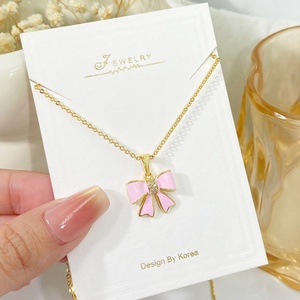 Collares de Moda con Colgante de Circonita Cúbica, Chapado en Oro de 18K, Delicado Collar con Lazo de Esmalte para Mujer - Product Image 2