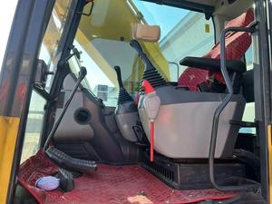 Excavadora Komatsu PC220, opción resistente sobre orugas en buenas condiciones con motor central y componentes de bomba similares al modelo PC200 - Product Image 5