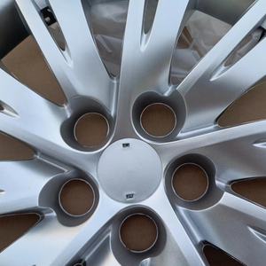 Universal 16 "cubierta de rueda tapacubos llantas cubierta camión decoración protectora tapacubos de rueda de automóvil para Toyota <span class=keywords><strong>Honda</strong></span> Nissan - Product Image 4