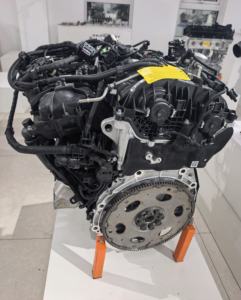 B48b20a/b 4*2 2.0l मूल फैक्टरी इंजन लंबे ब्लॉक उच्च गुणवत्ता वाले ब्रांड नए bmw F22/f44/g42 g20/g21 F48/f39/g01 - Product Image 2