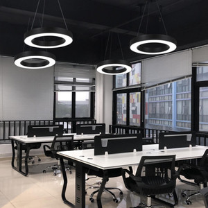 <span class=keywords><strong>Lampadario</strong></span> a LED ad Anello Dorato, Illuminazione Commerciale per Hotel, Luce Sospesa Circolare Moderna per Ufficio, Lampade a Sospensione Circolari da 60cm - Product Image 2