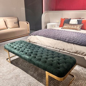 Set Completo di Mobili per Camera da <span class=keywords><strong>Letto</strong></span> <span class=keywords><strong>Matrimoniale</strong></span> in Stile Lusso Italiano, <span class=keywords><strong>Letto</strong></span> <span class=keywords><strong>King</strong></span>-<span class=keywords><strong>Size</strong></span> in Pelle con Schermo Largo, Arredamento per Villa Duplex - Product Image 5