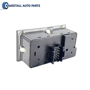 Panel de Control del Interruptor de los Faros Delanteros 1540673 1900317 2426882 - Product Image 3