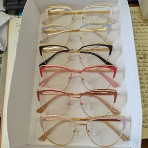Modische neue Anti-Blaue Brille Metallbrille Mode Katzenauge Glasrahmen