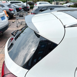 สปอยเลอร์หลังเมอร์เซเดส-เบนซ์ สีดำเปียโน ลายคาร์บอนไฟเบอร์ ABS สำหรับฝากระโปรงท้าย ปี 2014-2019 รุ่น GLA-Class X156 - Product Image 3