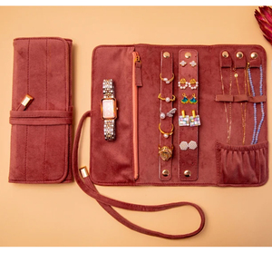 Vente en gros de sacs de rangement pour bijoux, boucles d'oreilles et colliers en velours de grande capacité avec logo personnalisé - Product Image 6