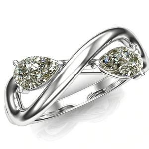 แหวนเงินแท้ 925 ประดับเพชรโมอิสซาไนต์ทรงกลม ชุบทอง จากเมจูริ จิวเวลรี่ ดีไซน์โดดเด่นไม่เหมือนใคร - Product Image 5