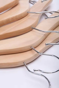 Percha de tienda de ropa para niños Percha de <span class=keywords><strong>madera</strong></span> maciza Tienda de ropa para niños Percha para bebés - Product Image 2