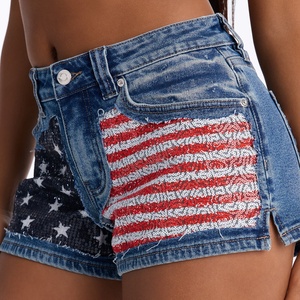 Shorts in denim scuro lavato con <span class=keywords><strong>paillettes</strong></span> a bandiera USA, vita alta, effetto vintage sfilacciato, mini hot pants per ragazze sexy, decorati per l'estate - Product Image 1