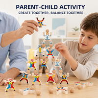 Jeu de construction en bois Acrobat pour l'équilibre et l'empilage, coloré, créatif et éducatif, avec options de 8, 16 ou 24 pièces