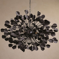Lustre suspendu en laiton antique avec pétales de fleurs en céramique de luxe pour salon, salle à manger, villa, hôtel, décoration de mariage