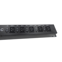 Unité de distribution d'alimentation en rack triphasée 415V 80A de haute qualité, 16 prises C13/C19, modules en tôle noire, PDU réseau pour données