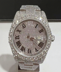 Montre de luxe pour homme en or blanc avec boîtier rond en moissanite VVS1, cadran en verre, acier inoxydable glacé, résistance à l'eau 10 bars, bracelet à fermoir - Product Image 1