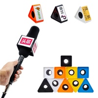 Drapeau de microphone carré/triangulaire multicolore pratique pour conférences/entrevues, très vendu