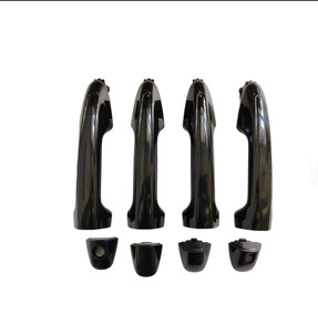 มือจับประตูด้านนอกพลาสติกสีดำพร้อมฝาปิดเหมาะสำหรับรถกระบะโตโยต้าไฮลักซ์รีโว่2015-2018 69210-0K200 - Product Image 1