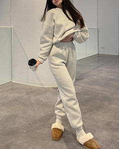 Ensemble de survêtement en molleton à manches longues pour <span class=keywords><strong>femme</strong></span>, personnalisé OEM, automne-hiver, deux pièces, jogging - Product Image 1