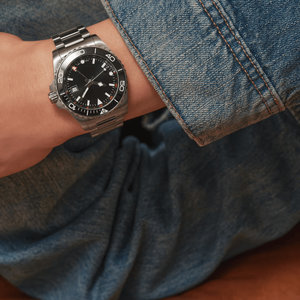 Reloj Automático Estilo Buzo Clásico con Brazalete de Acero Inoxidable y Bisel Giratorio Longinesing - Product Image 3